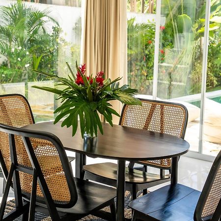 Villa Primarosa - Charming 3Br Villa With Rooftop Munggu Exterior photo