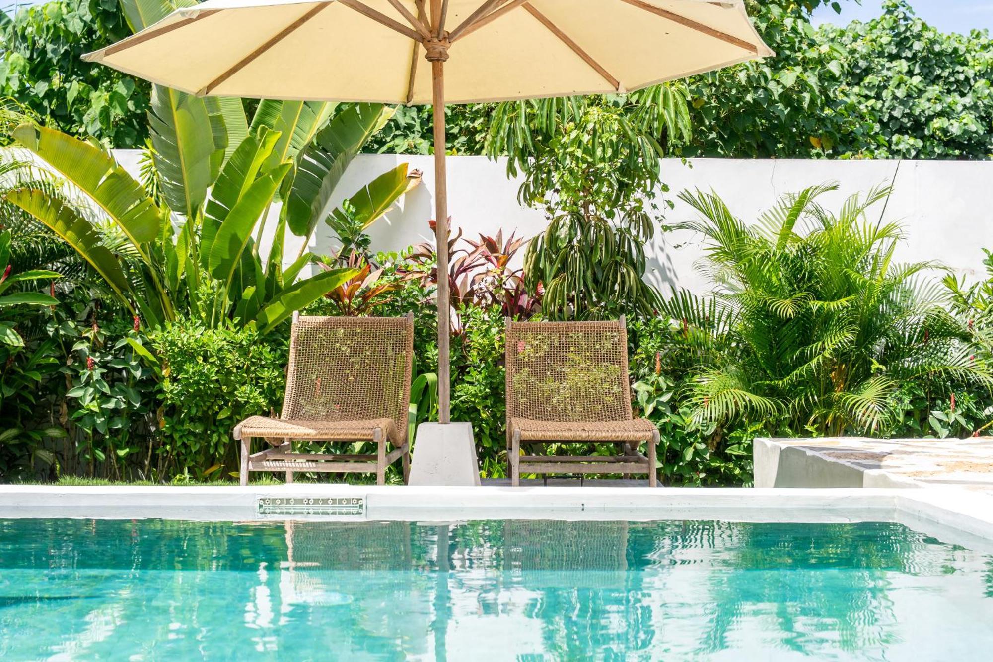 Villa Primarosa - Charming 3Br Villa With Rooftop Munggu Exterior photo